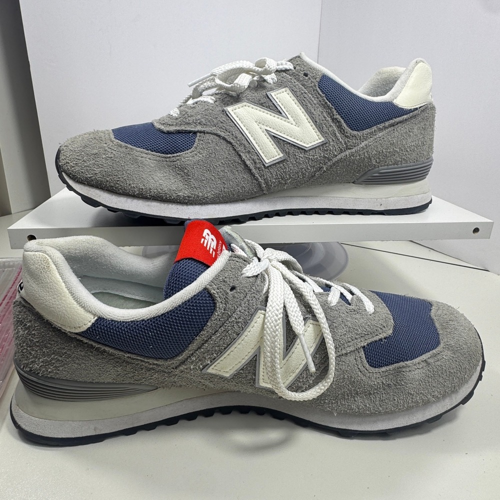 New Balance 574 Sneakers Mens Size 13 Shadow Grey Sea Salt Suede U574GWH - Picture 14 of 16
